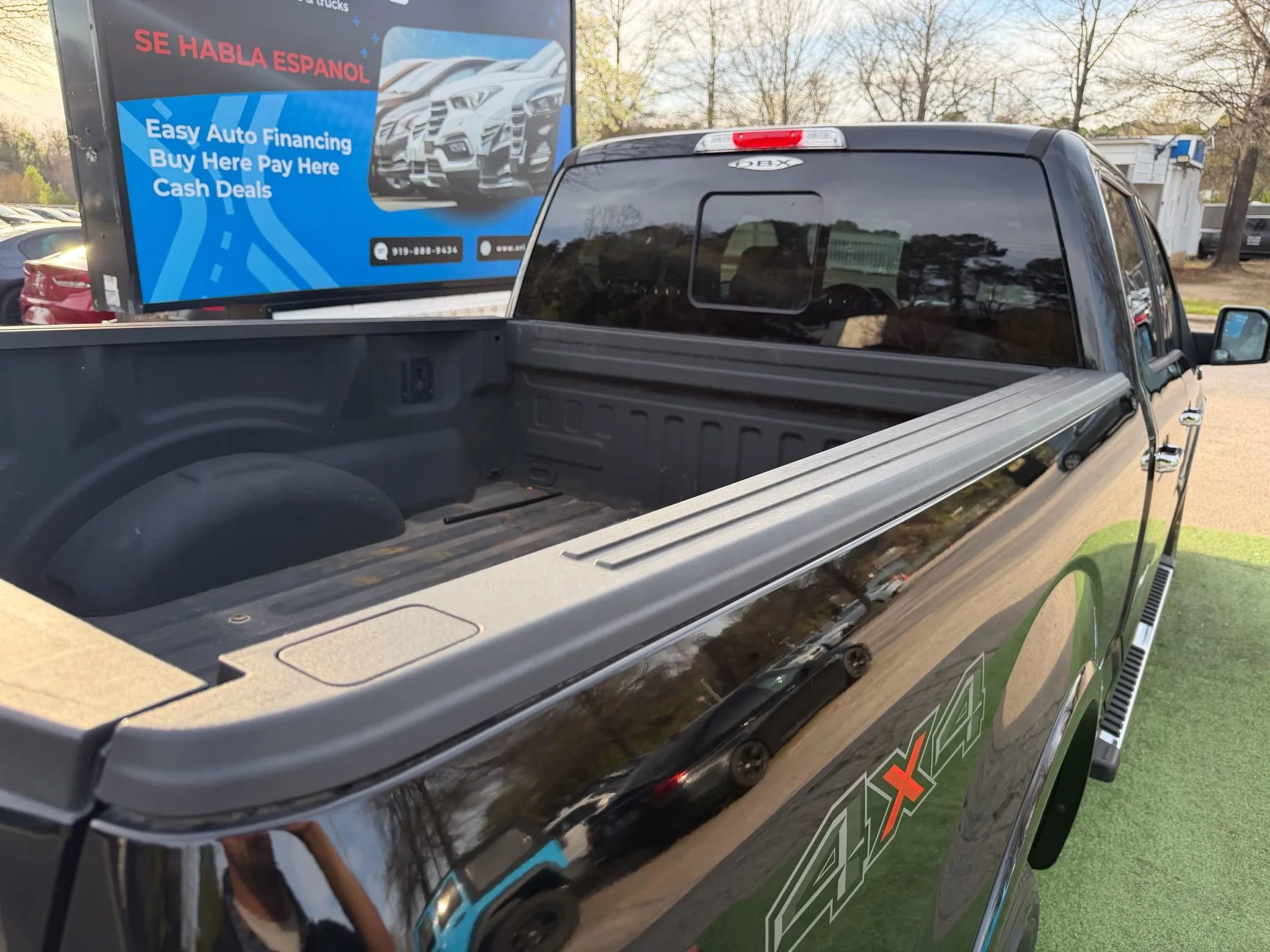 Used 2016 Ford F150 Lariat w/ Equipment Group 502A Luxury AWD/4WD image 10