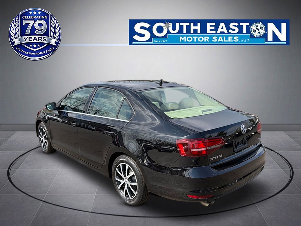 Used 2018 Volkswagen Jetta SE FWD image 5