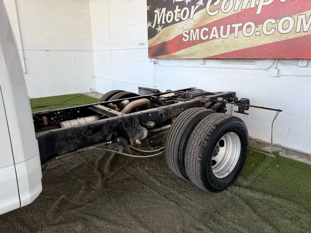 Used 2020 Ford F350 XL w/ Power Equipment Group RWD image 5
