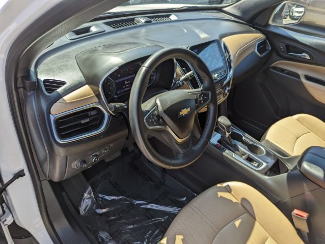 Used 2022 Chevrolet Equinox Premier w/ LPO, Floor Liner Package FWD image 13