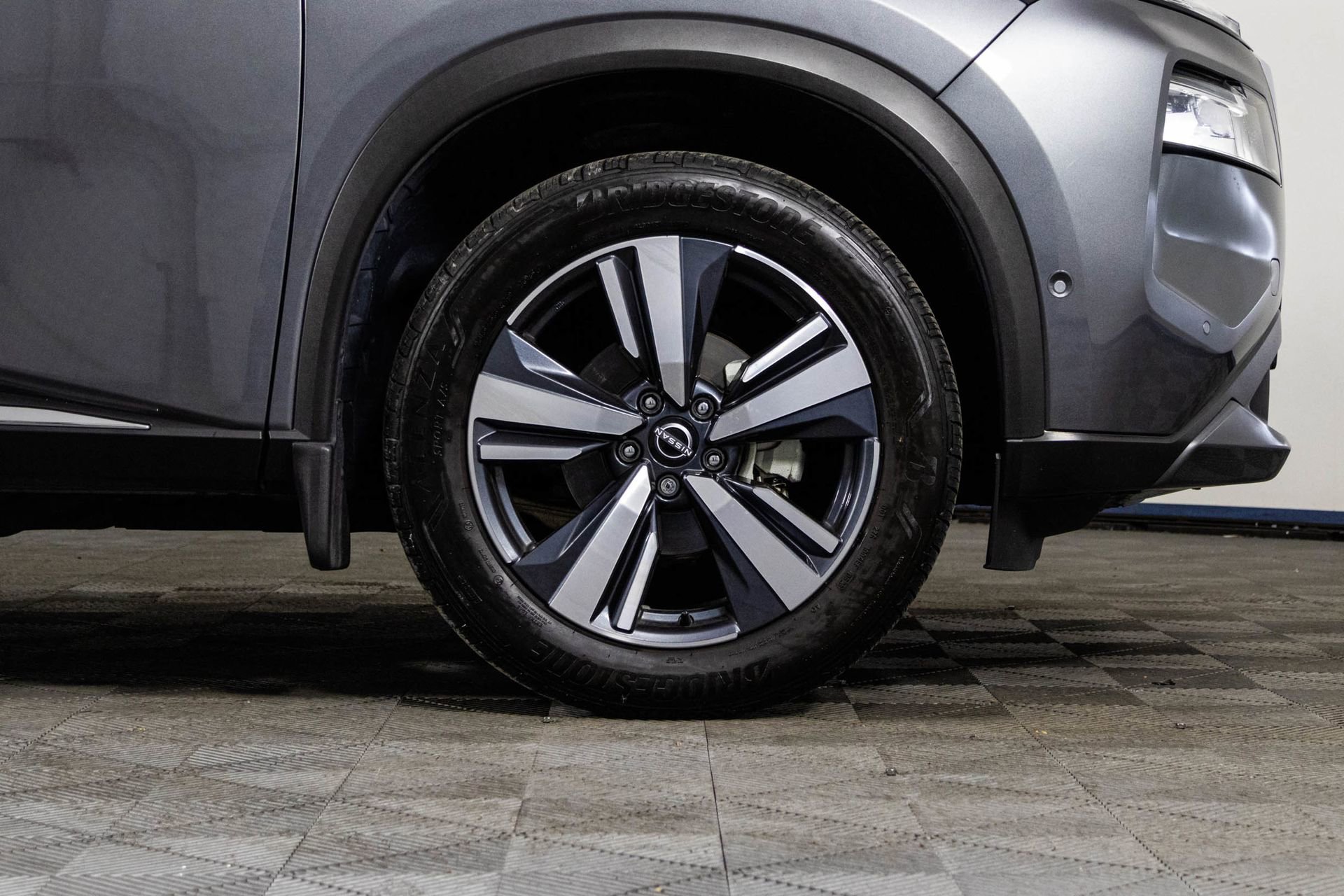 Used 2023 Nissan Rogue SL w/ SL Premium Package image 44