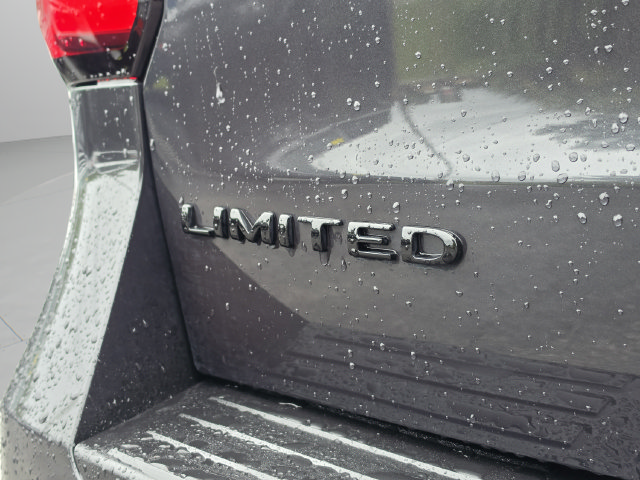 Used 2022 Ford Expedition Limited AWD/4WD image 22