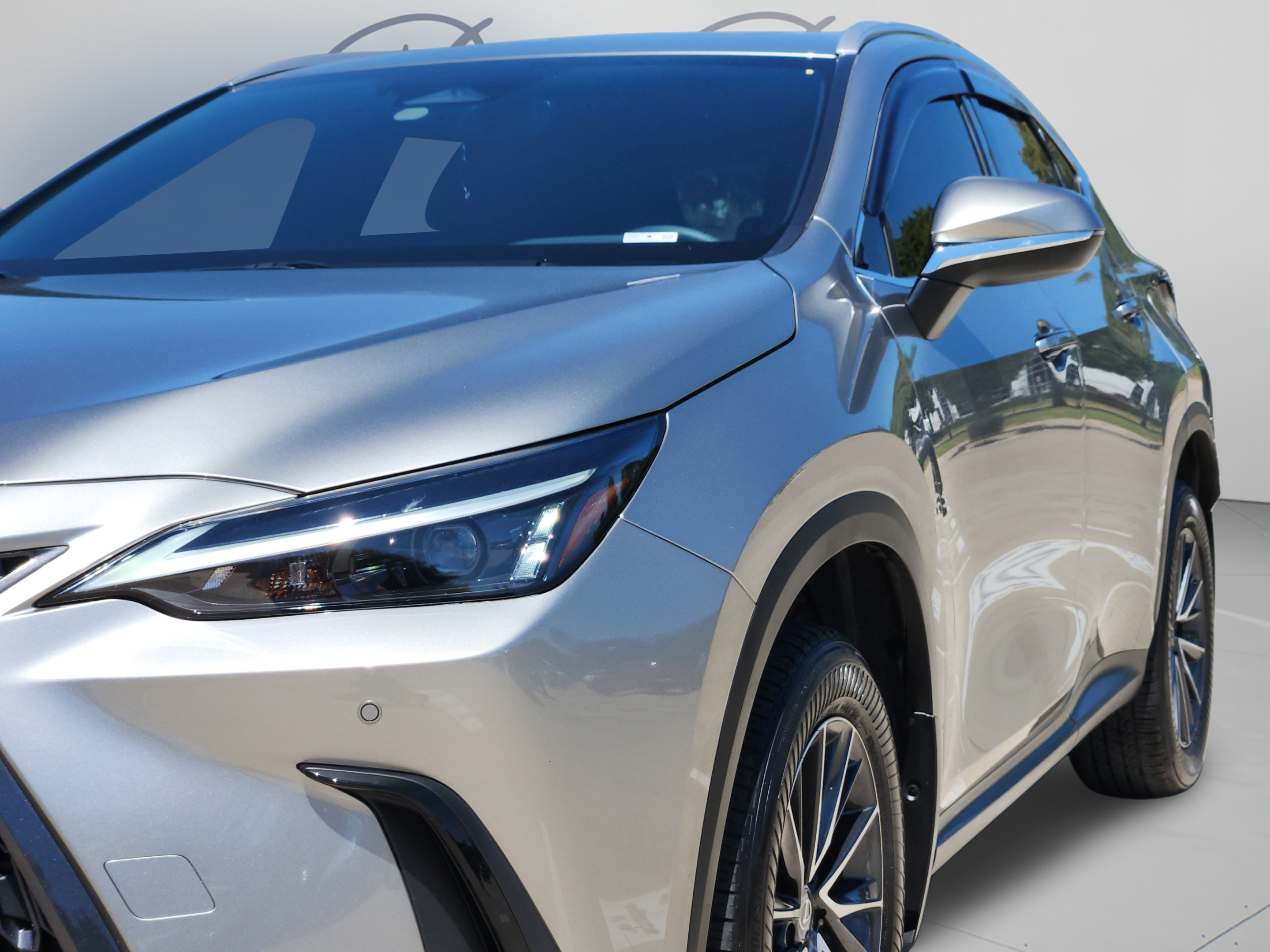 Used 2025 Lexus NX 250 FWD w/ Accessory Package (2T) image 32