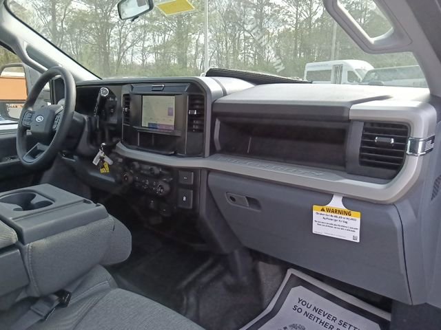 New 2026 Ford F250 XL w/ XL Chrome Package image 36