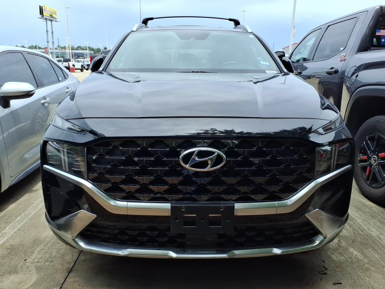 Used 2022 Hyundai Santa Fe Calligraphy FWD image 3
