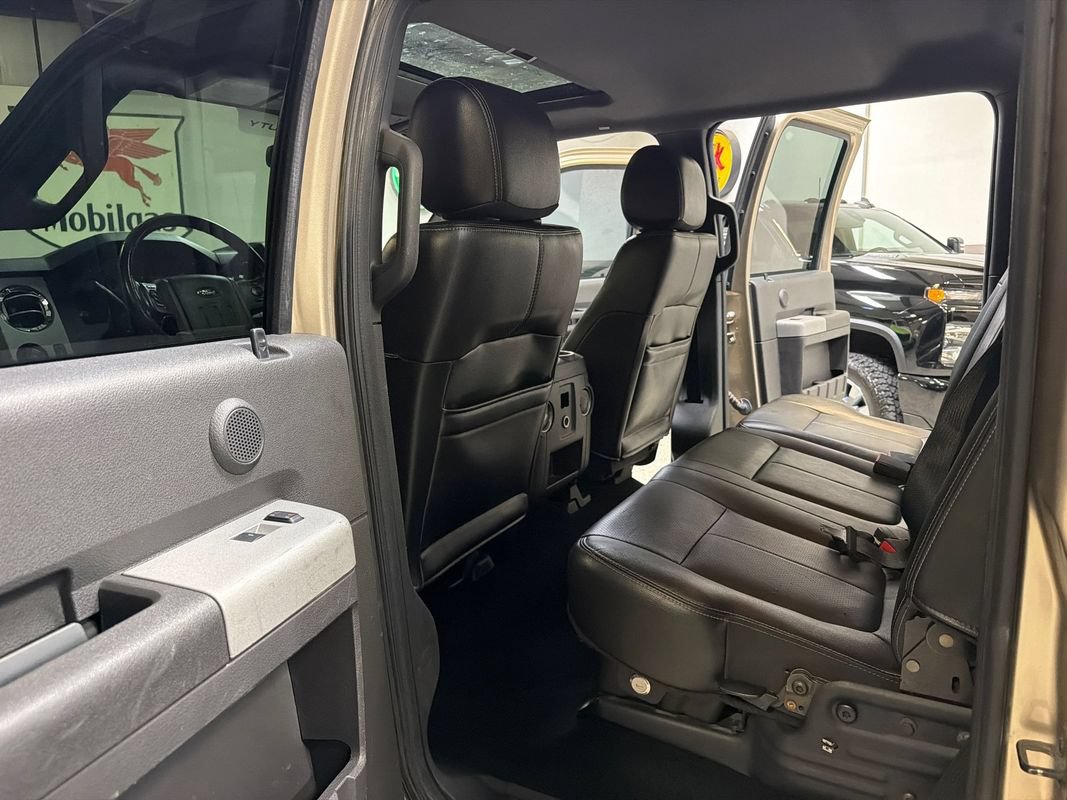 Used 2013 Ford F250 Lariat w/ Lariat Ultimate Pkg AWD/4WD image 32
