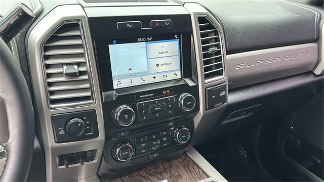 Used 2017 Ford F250 Lariat w/ Chrome Package image 28