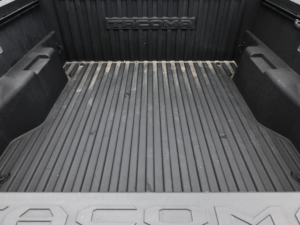 Used 2024 Toyota Tacoma TRD Sport image 25