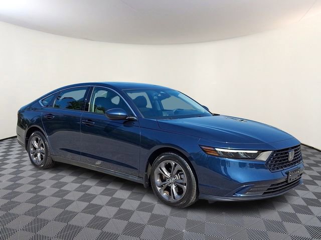 Used 2023 Honda Accord EX video 1