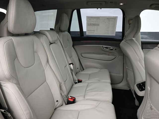 New 2026 Volvo XC90 B6 Ultra w/ Protection Package image 34