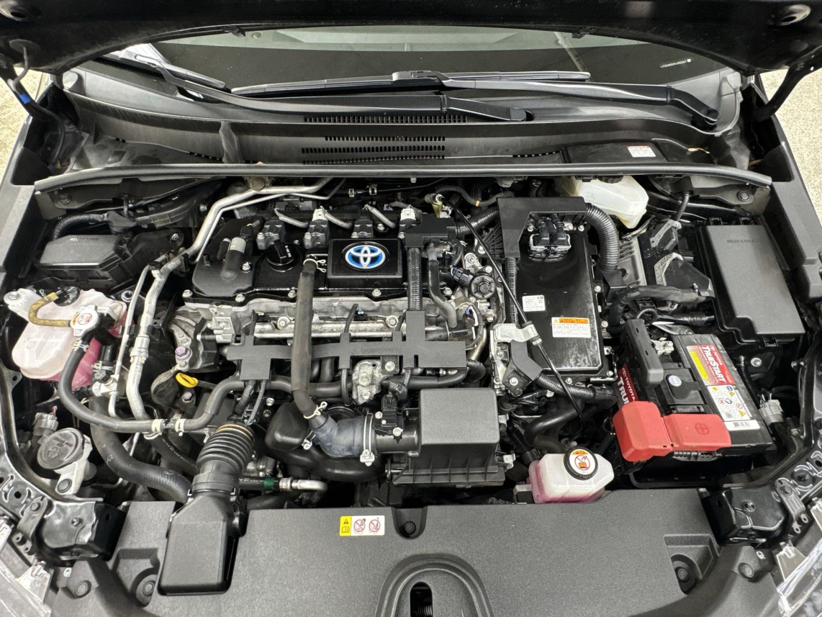 Used 2022 Toyota Corolla LE FWD image 40