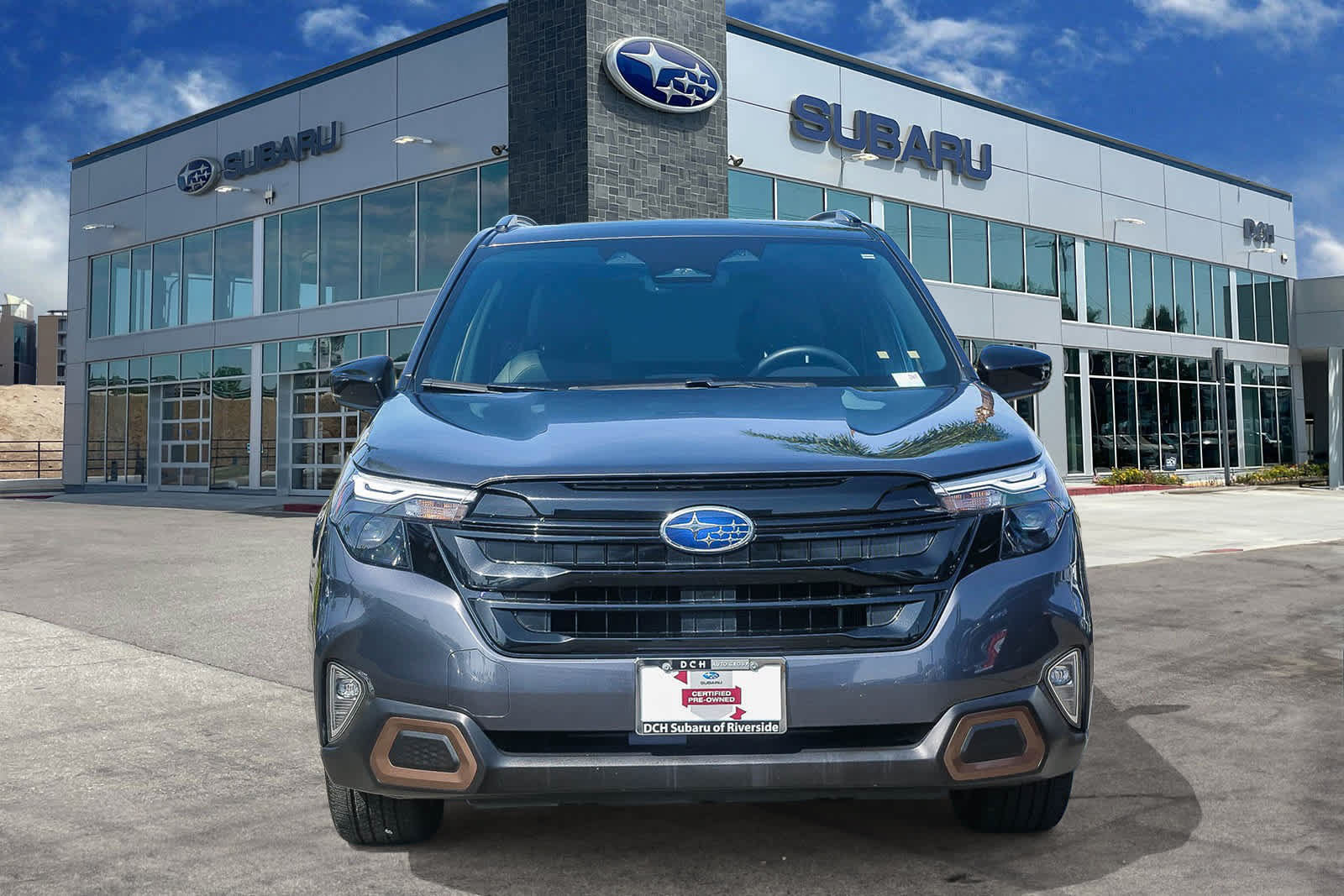 Used 2025 Subaru Forester Sport AWD/4WD image 2