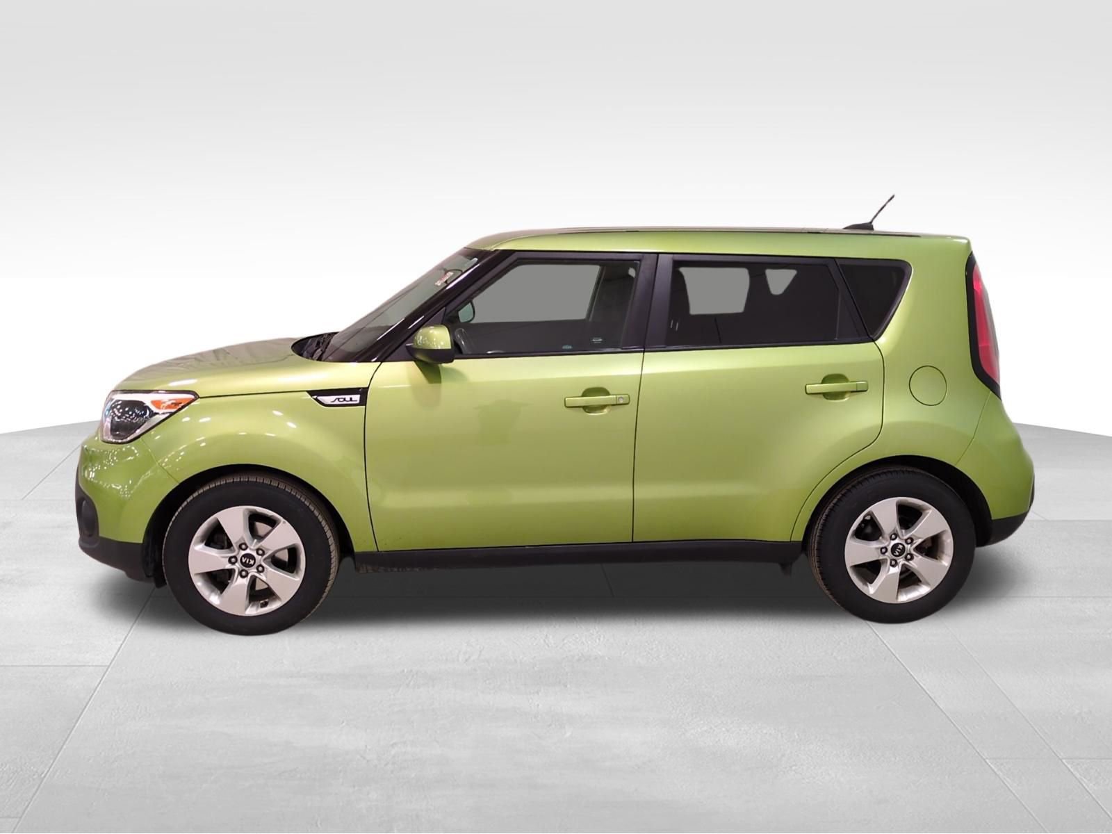 Used 2018 Kia Soul Base image 7