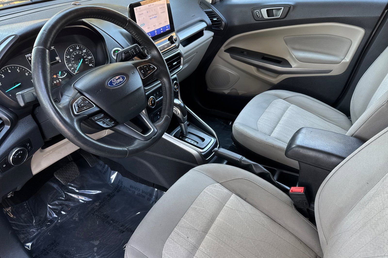 Used 2020 Ford EcoSport SE w/ SE Convenience Package image 9