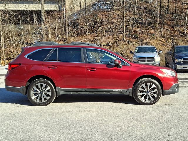 Used 2015 Subaru Outback 2.5i Limited image 9