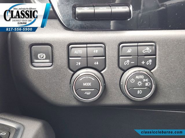 Used 2025 Chevrolet Silverado 1500 High Country AWD/4WD image 22