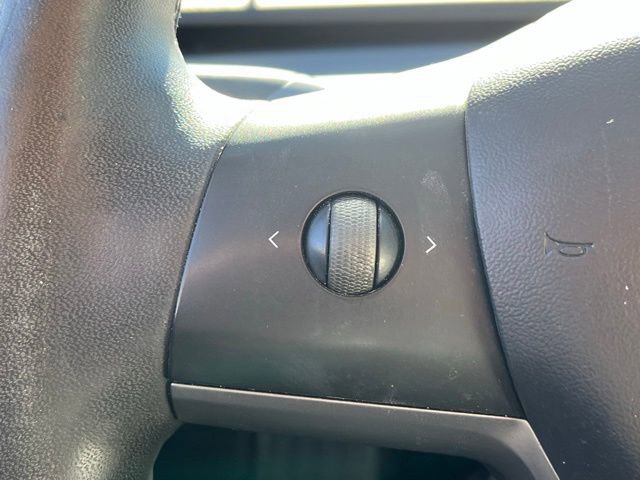 Used 2019 Tesla Model 3 Long Range image 13