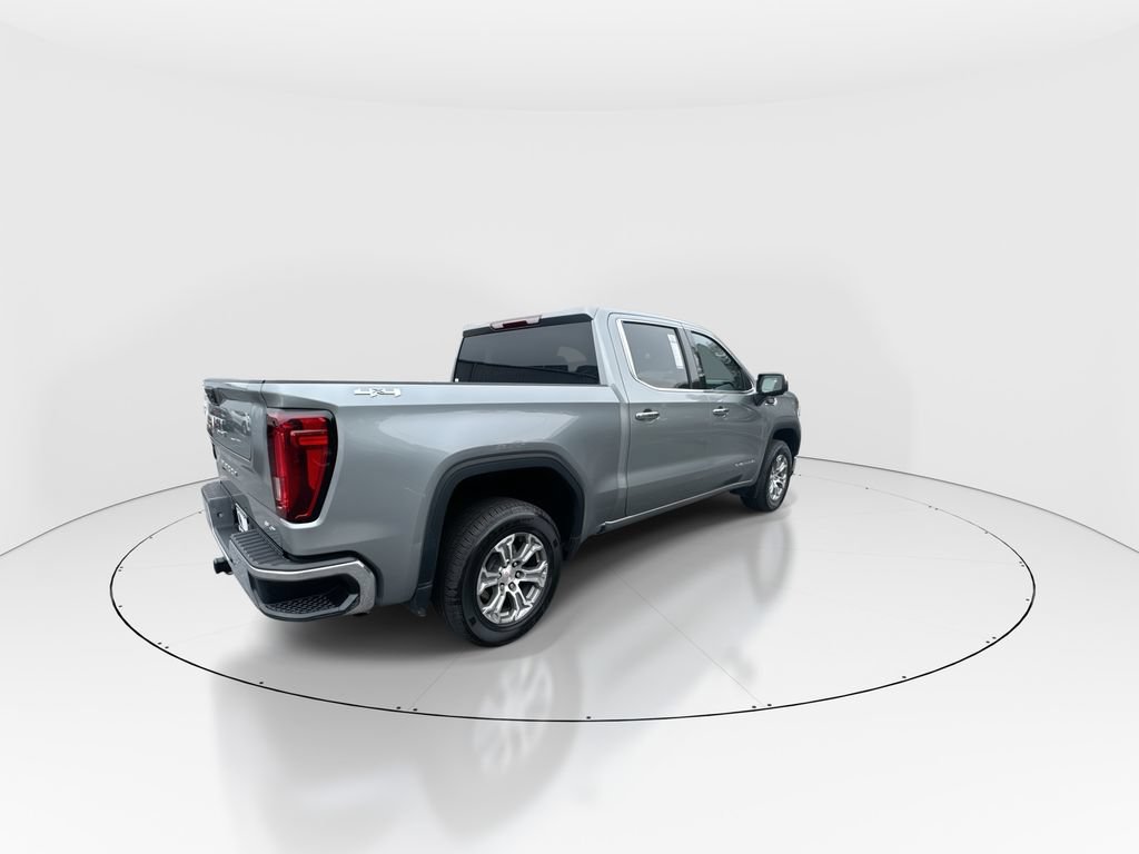 Used 2024 GMC Sierra 1500 SLT AWD/4WD image 8