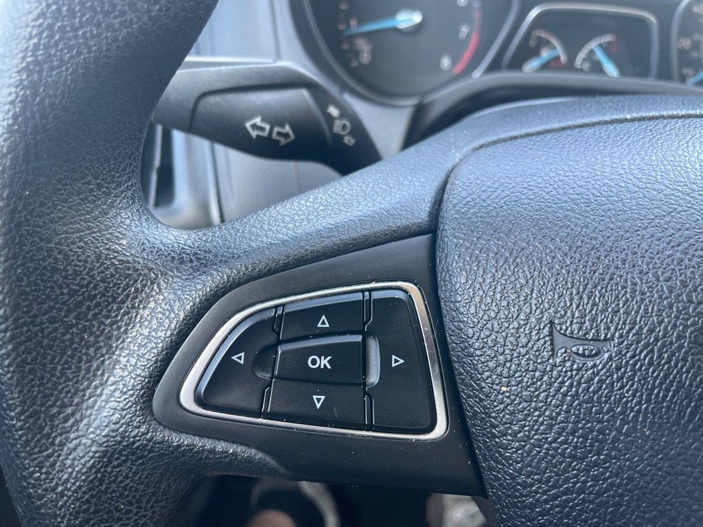 Used 2015 Ford Focus S FWD image 14