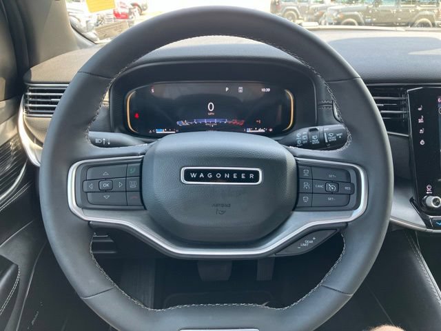 Used 2025 Jeep Wagoneer Series III w/ Premium Group I AWD/4WD image 12