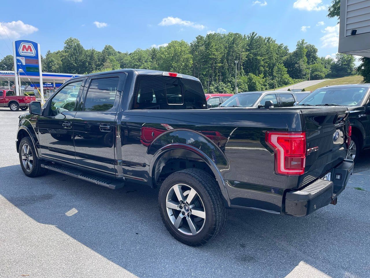 Used 2015 Ford F150 Lariat AWD/4WD image 4