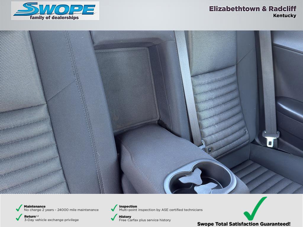 Used 2013 Dodge Challenger R/T RWD image 16