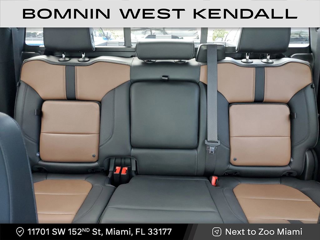 Used 2022 Chevrolet Silverado 2500 High Country w/ Z71 Off-Road Package image 19