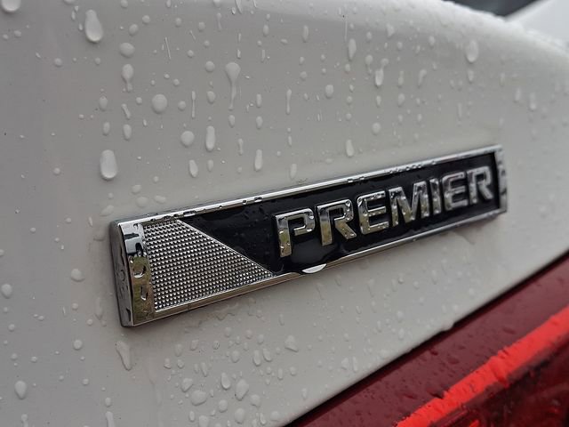 Used 2017 Chevrolet Malibu Premier w/ Driver Confidence Package image 30