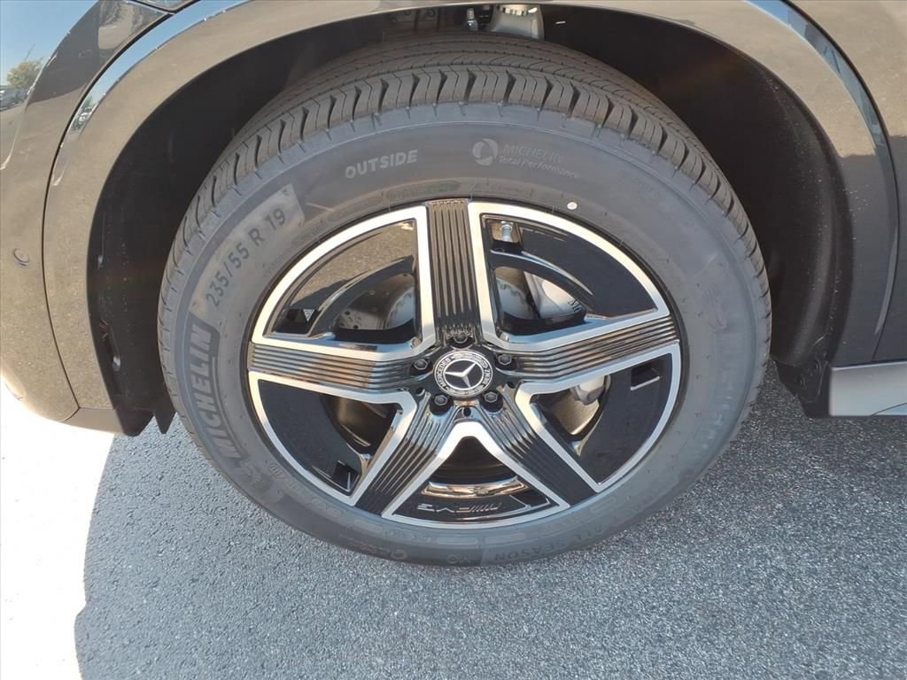 Certified 2026 Mercedes-Benz GLC 300 4MATIC image 10