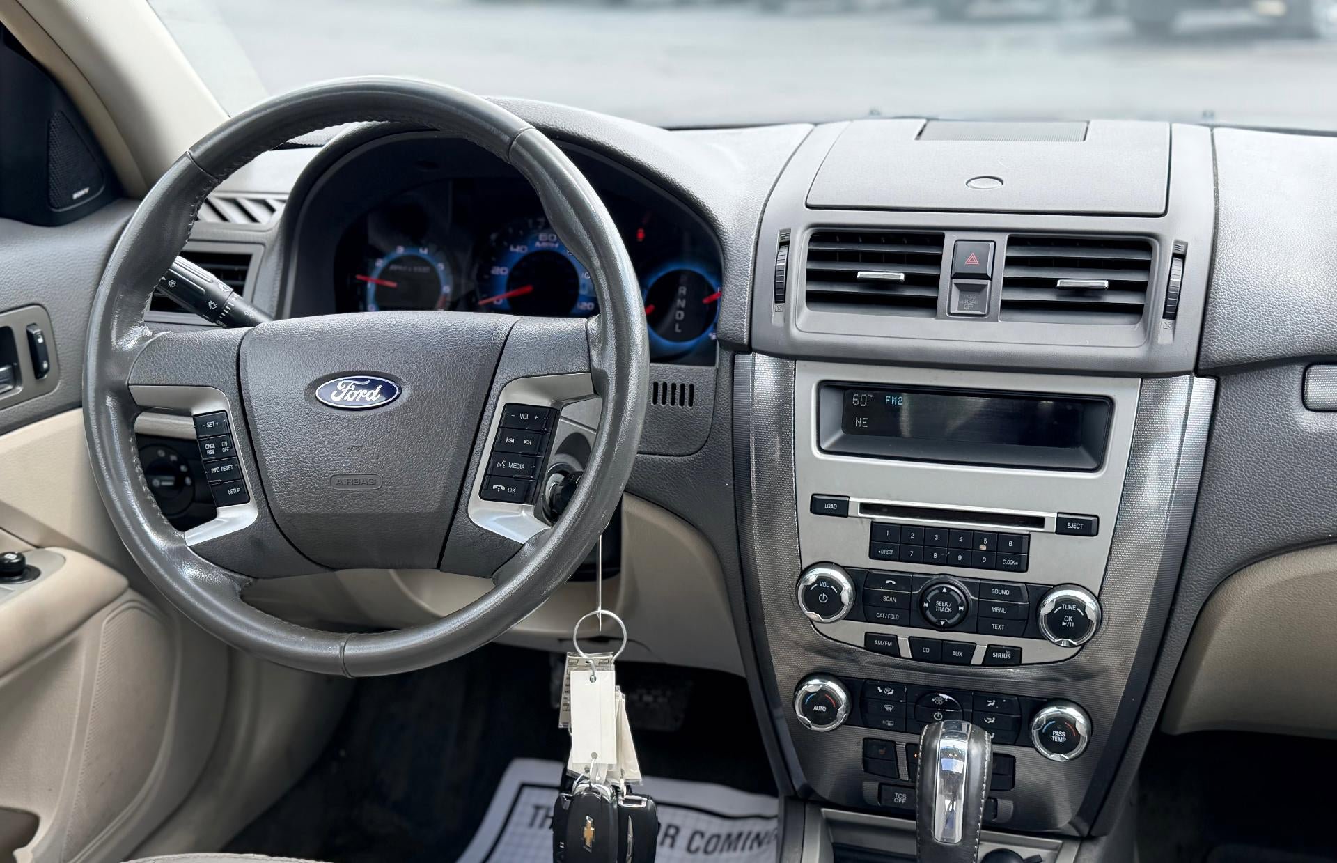 Used 2016 Ford Fusion Titanium FWD image 10