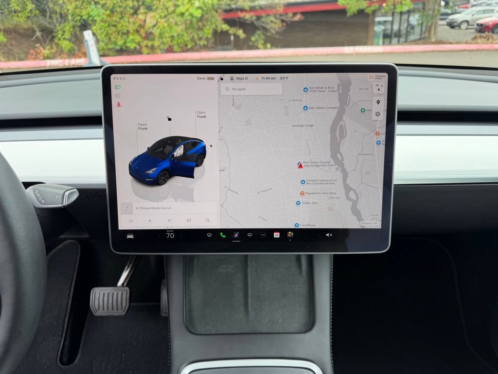 Used 2025 Tesla Model Y Long Range AWD/4WD image 20