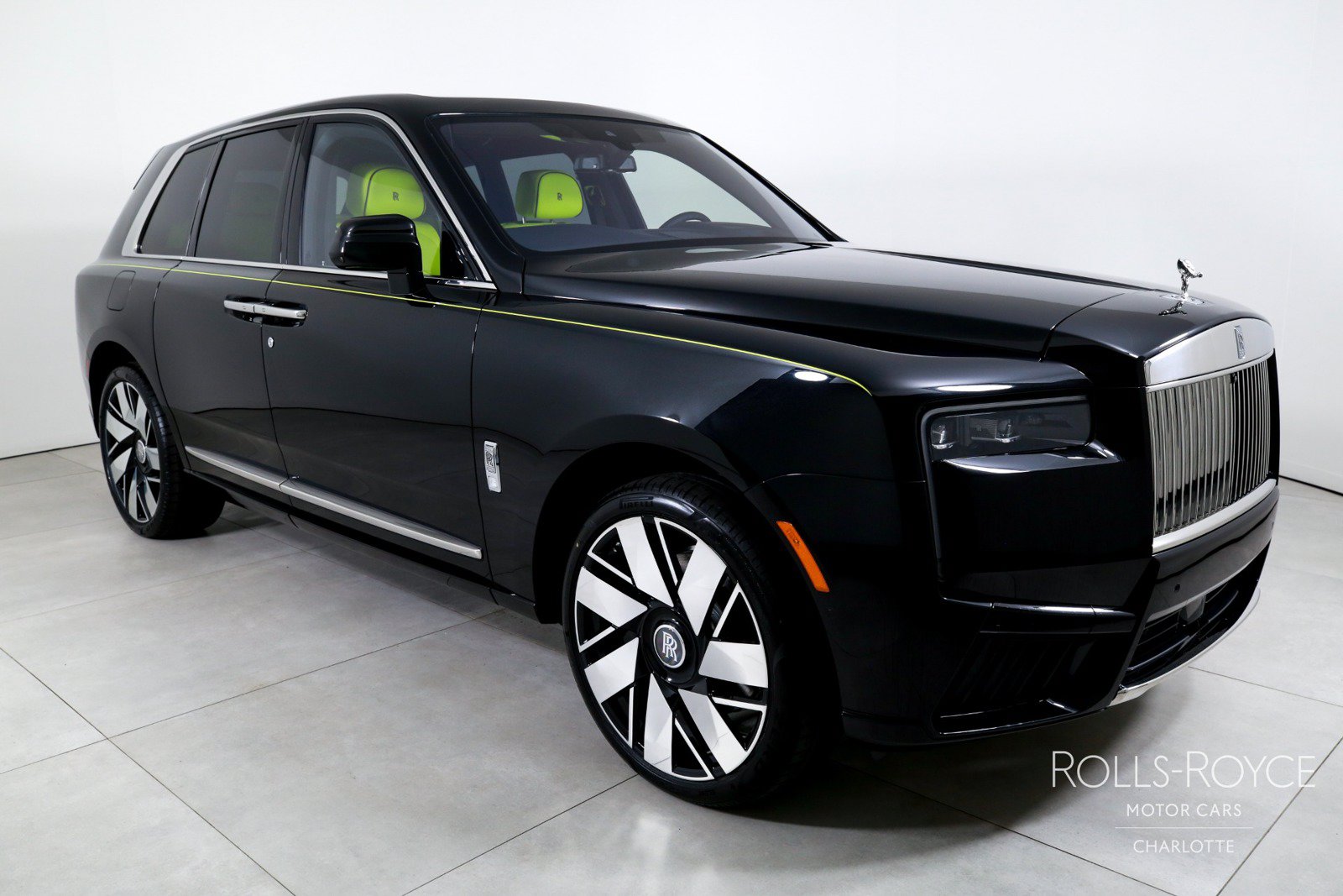 New 2027 Rolls-Royce Cullinan AWD/4WD image 6