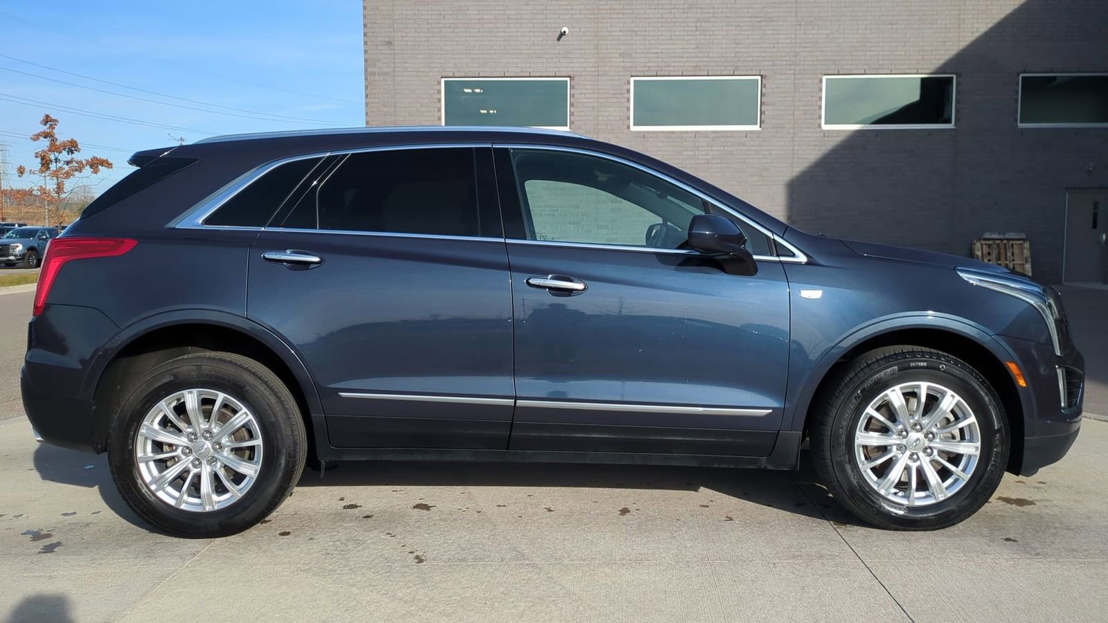 Used 2019 Cadillac XT5 FWD image 8