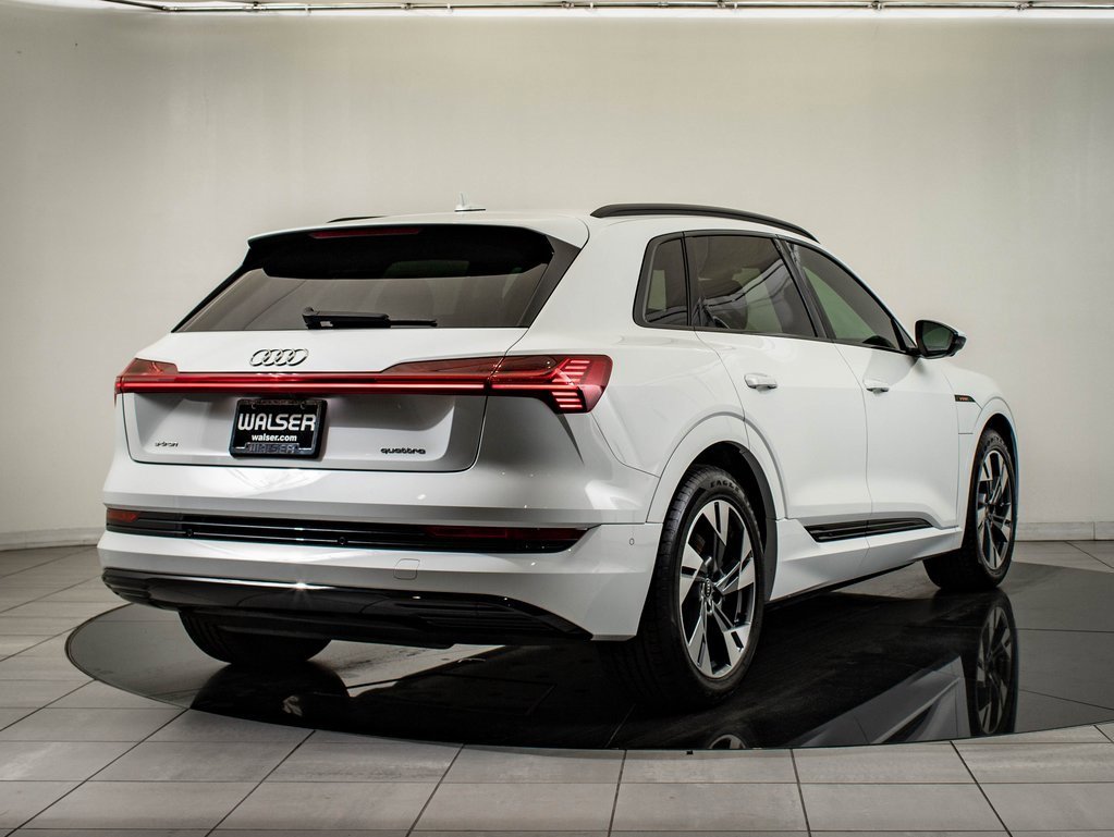 Used 2021 Audi e-tron Premium w/ Convenience Plus Package image 10