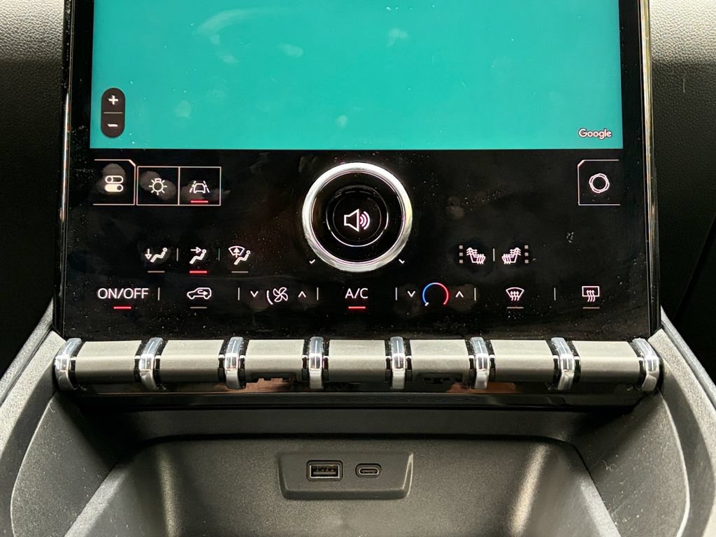 Used 2025 GMC Terrain Elevation AWD/4WD image 25