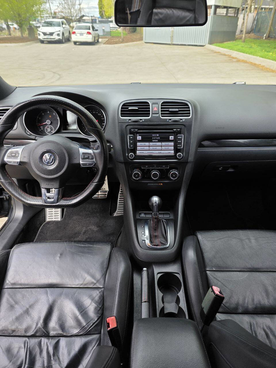 Used 2010 Volkswagen GTI 4-Door FWD image 12