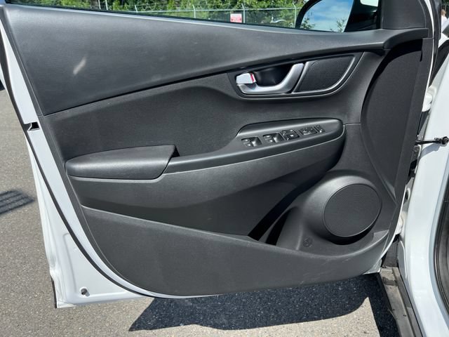 Used 2022 Hyundai Kona SEL w/ Convenience Package AWD/4WD image 16