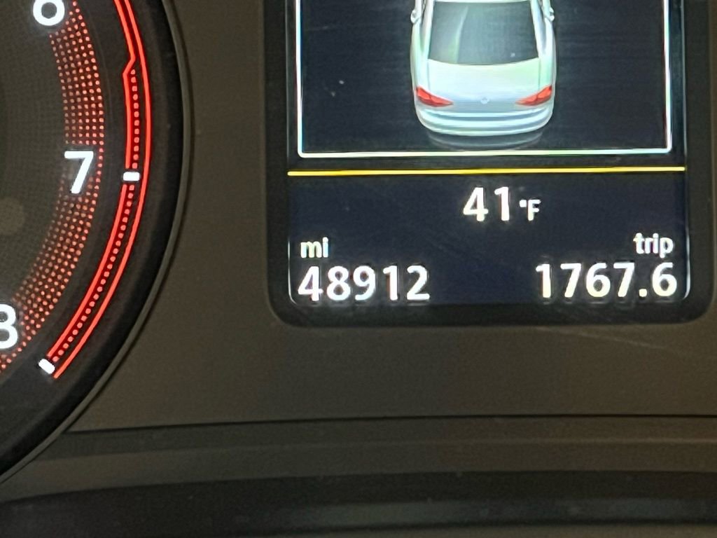 Certified 2021 Volkswagen Passat 2.0T S image 23
