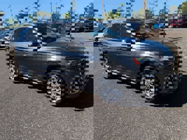 Used 2023 Audi Q5 2.0T Premium w/ Convenience Package image 2