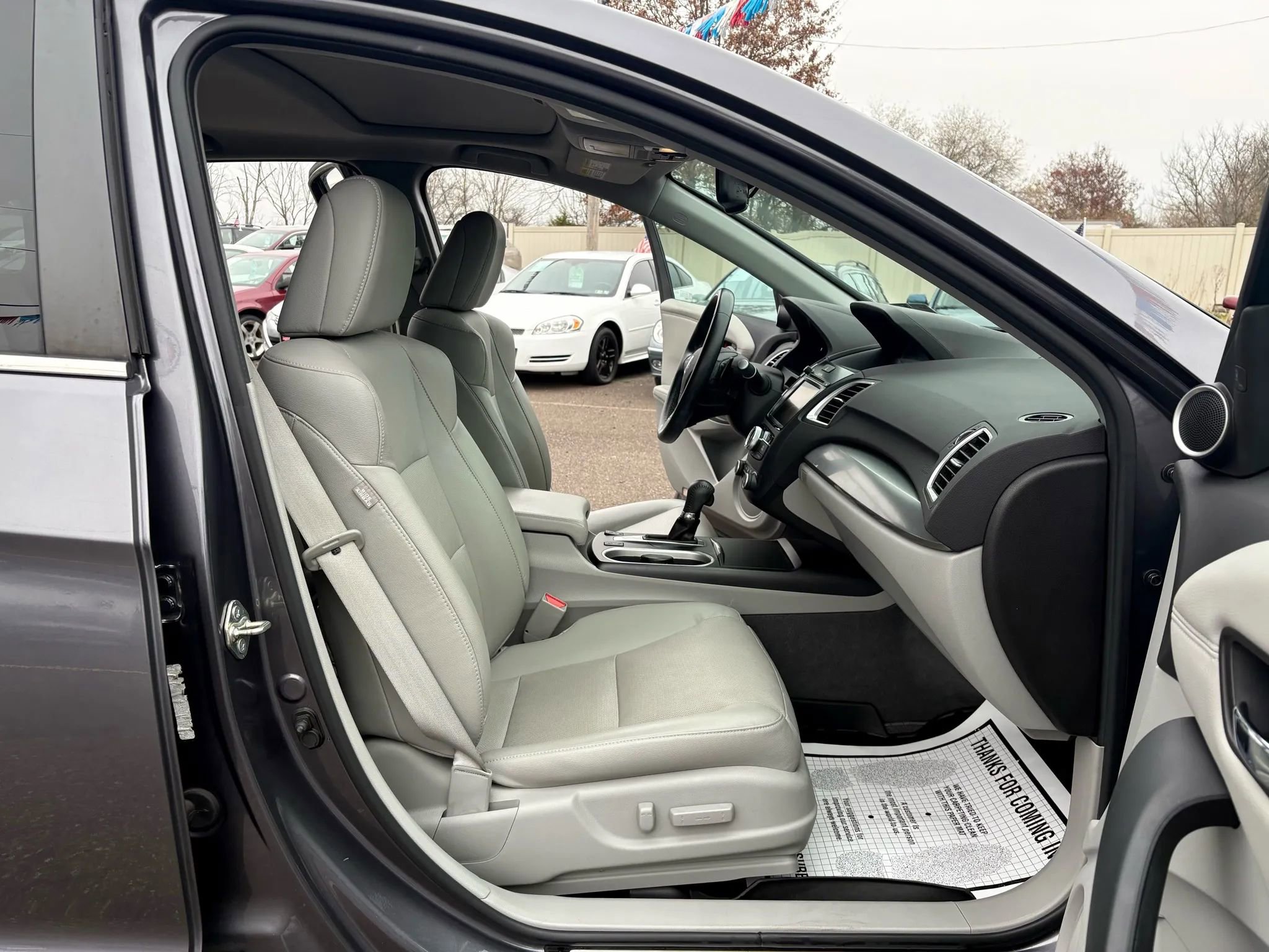 Used 2017 Acura RDX AWD w/ Technology Package image 32