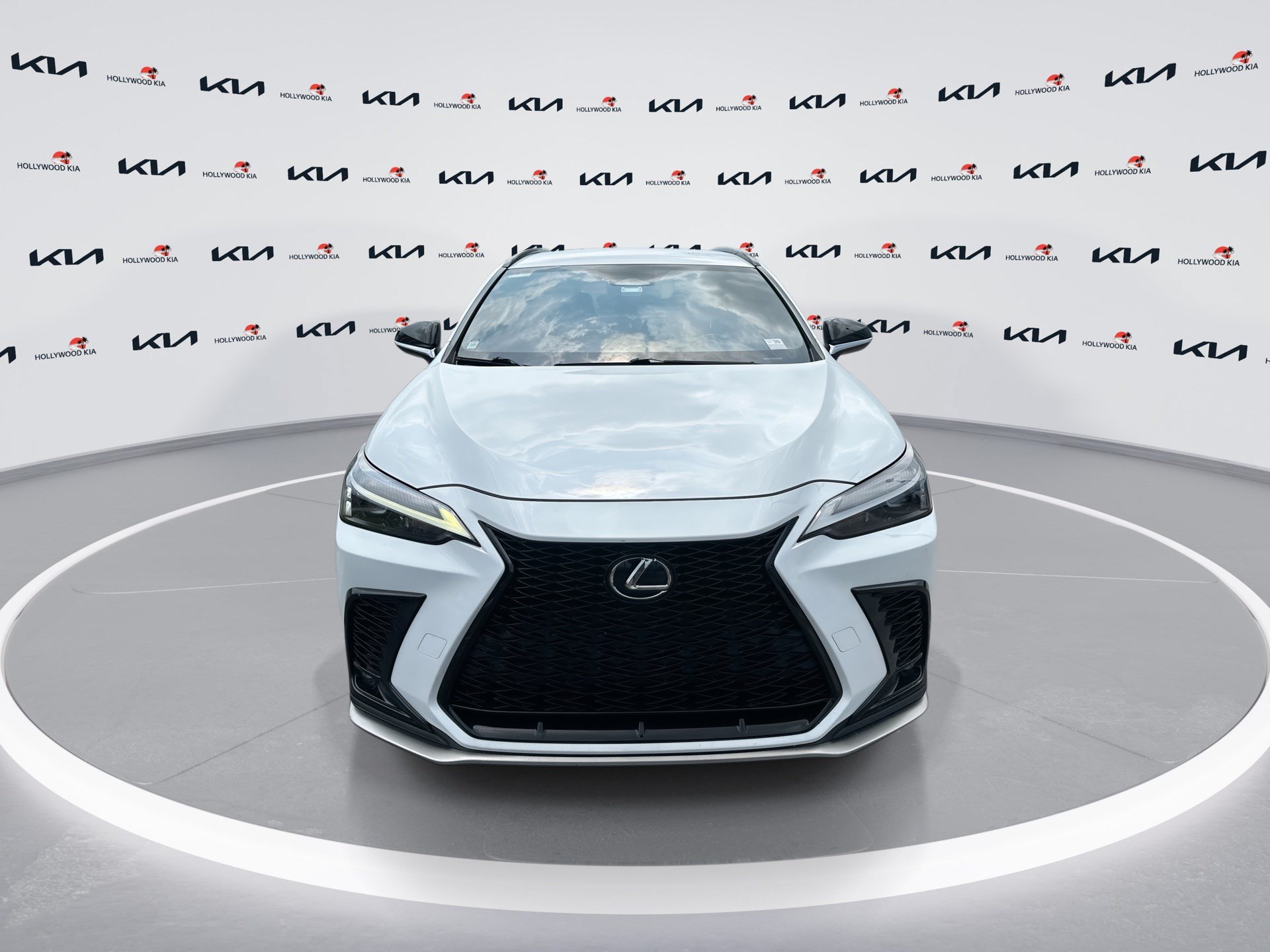 Used 2022 Lexus NX 350 F Sport w/ Accessory Package 2 AWD/4WD image 3