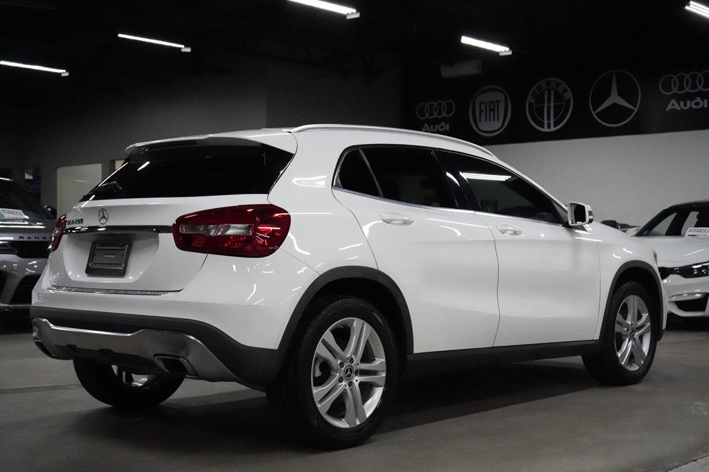Used 2019 Mercedes-Benz GLA 250 w/ Convenience Package image 5