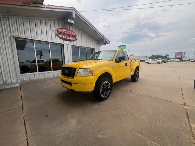 Used 2004 Ford F150 STX image 2