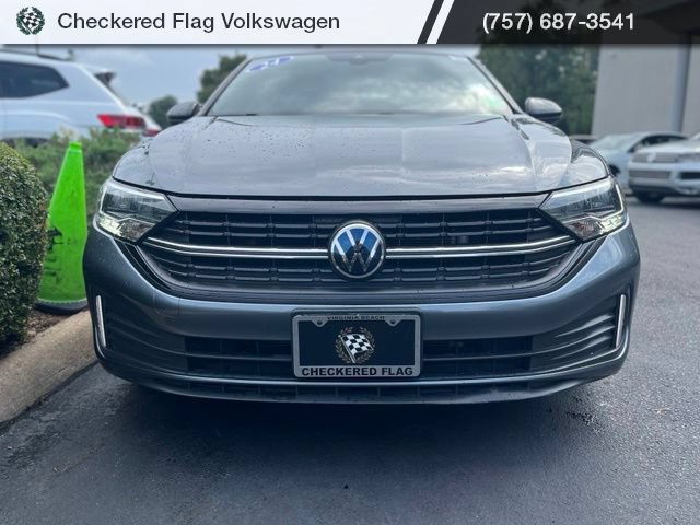 Used 2024 Volkswagen Jetta Sport FWD image 12