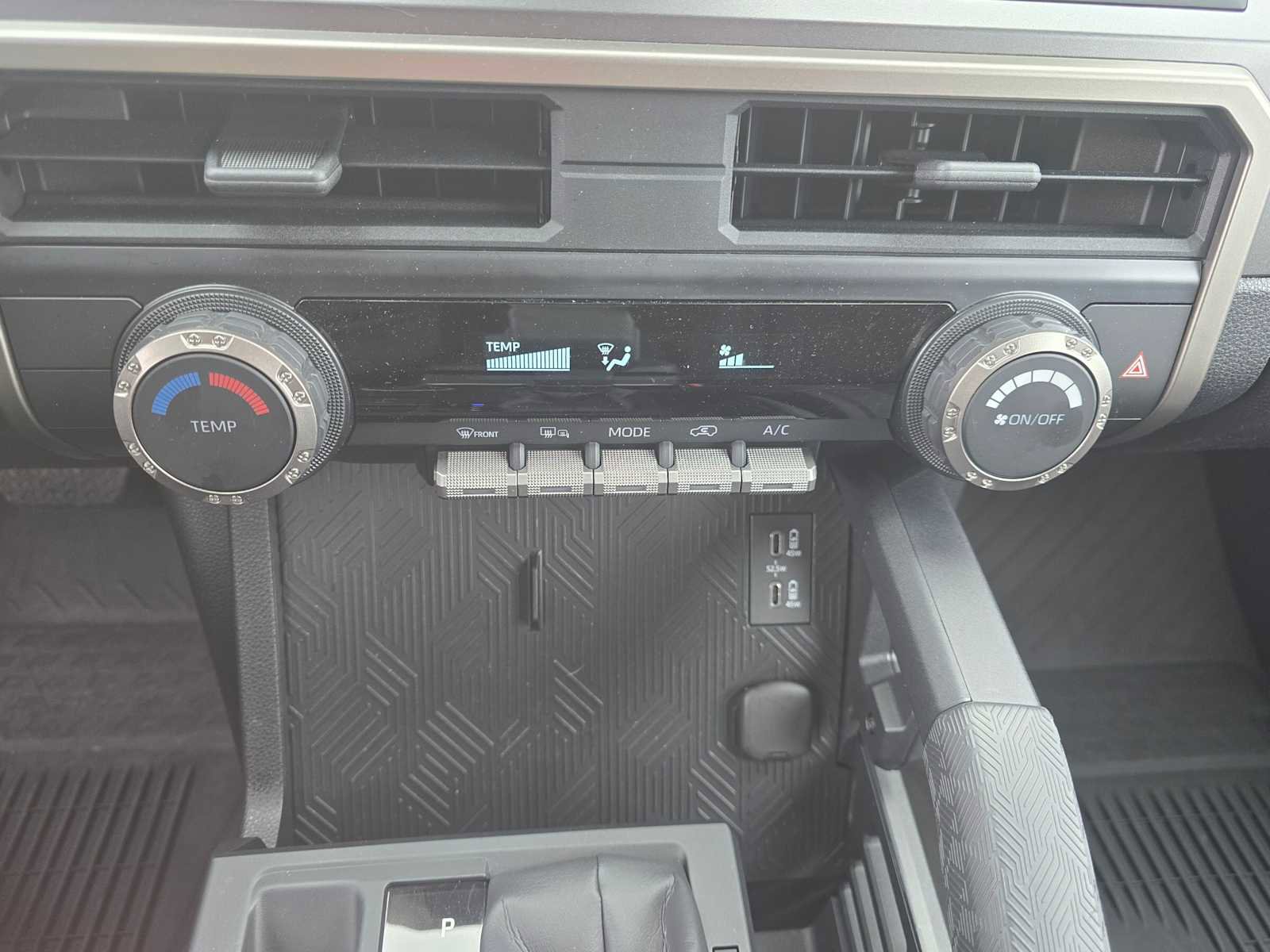 Certified 2025 Toyota 4Runner SR5 image 32