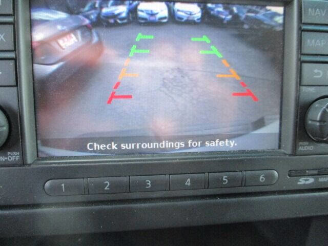 Used 2014 Nissan NV 2500 SV w/ Technology Package image 8