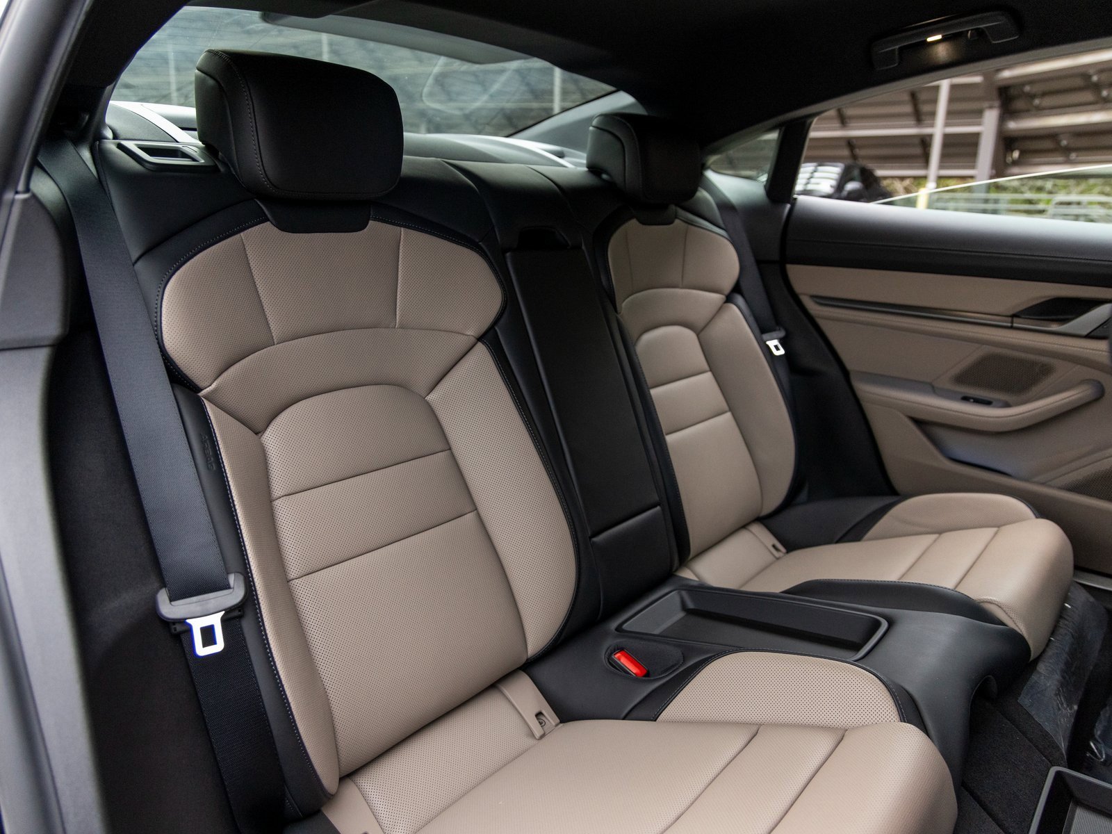 New 2025 Porsche Taycan 4S image 44