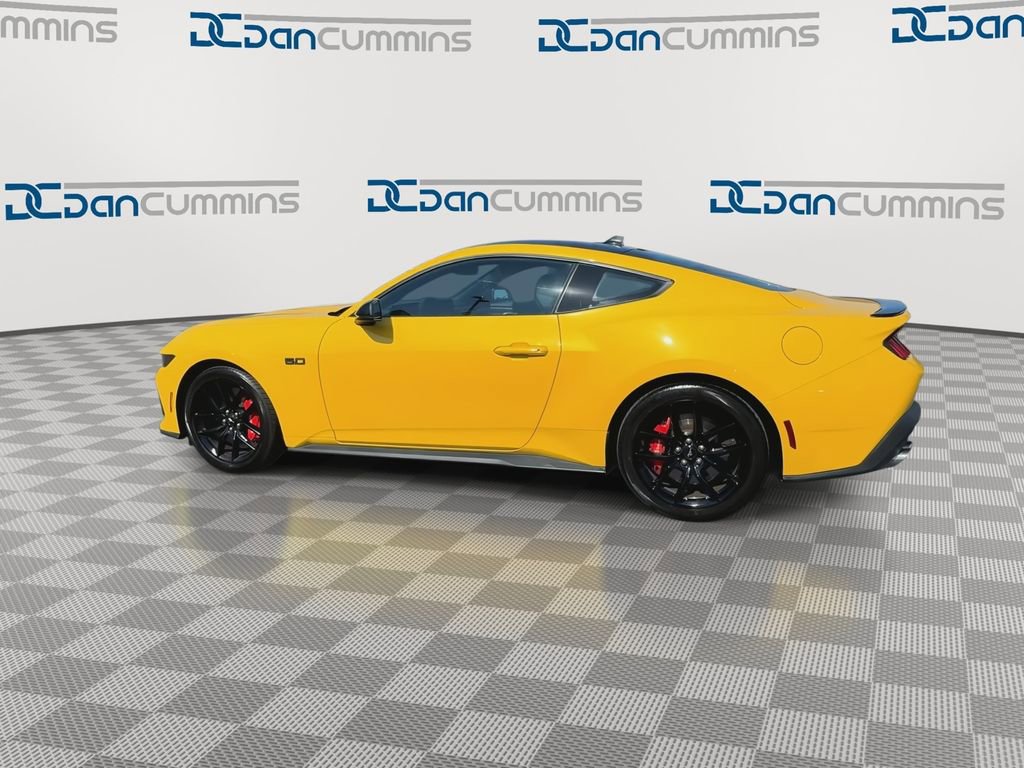 Used 2024 Ford Mustang GT Premium image 5