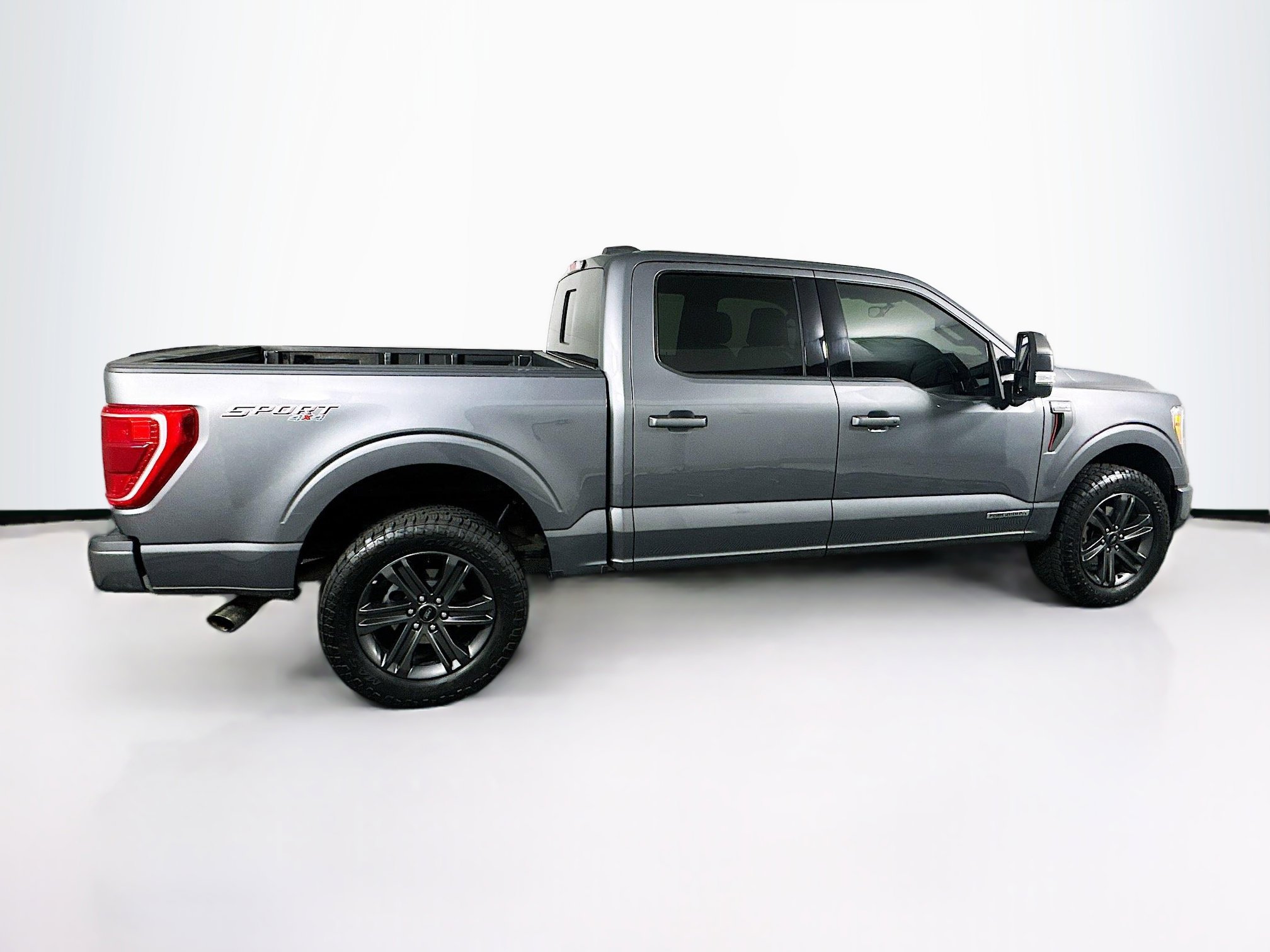 Used 2023 Ford F150 XLT w/ Equipment Group 302A High image 10