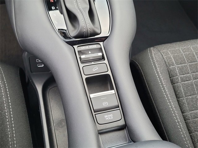 Used 2025 Honda HR-V LX image 25
